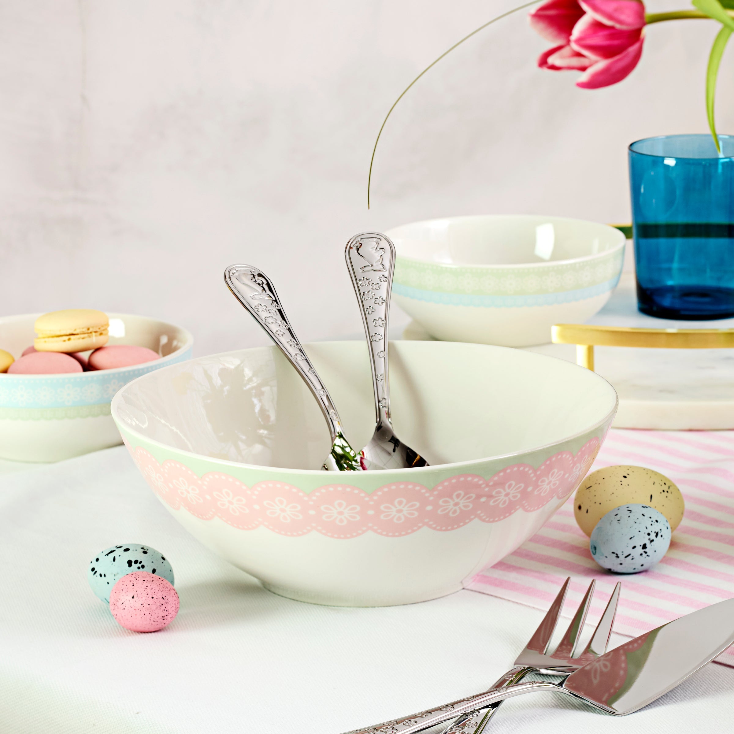 Easter Bunny Serving Bowl - Image 3