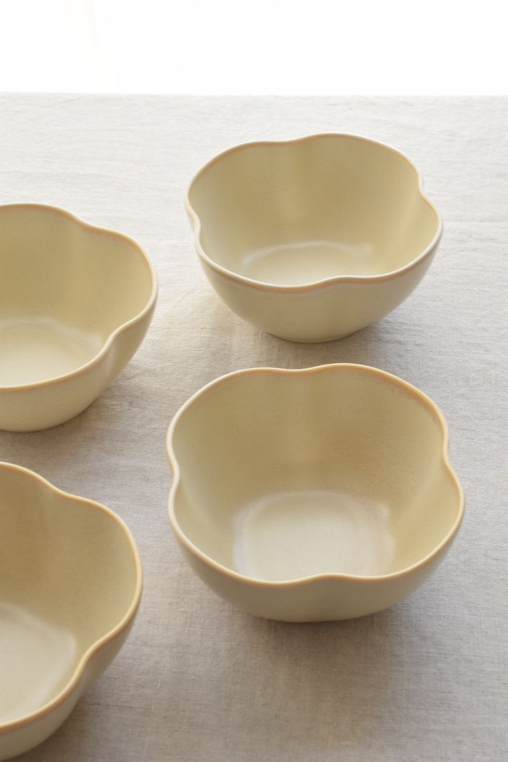 Thoughtful tableware for everyday dining